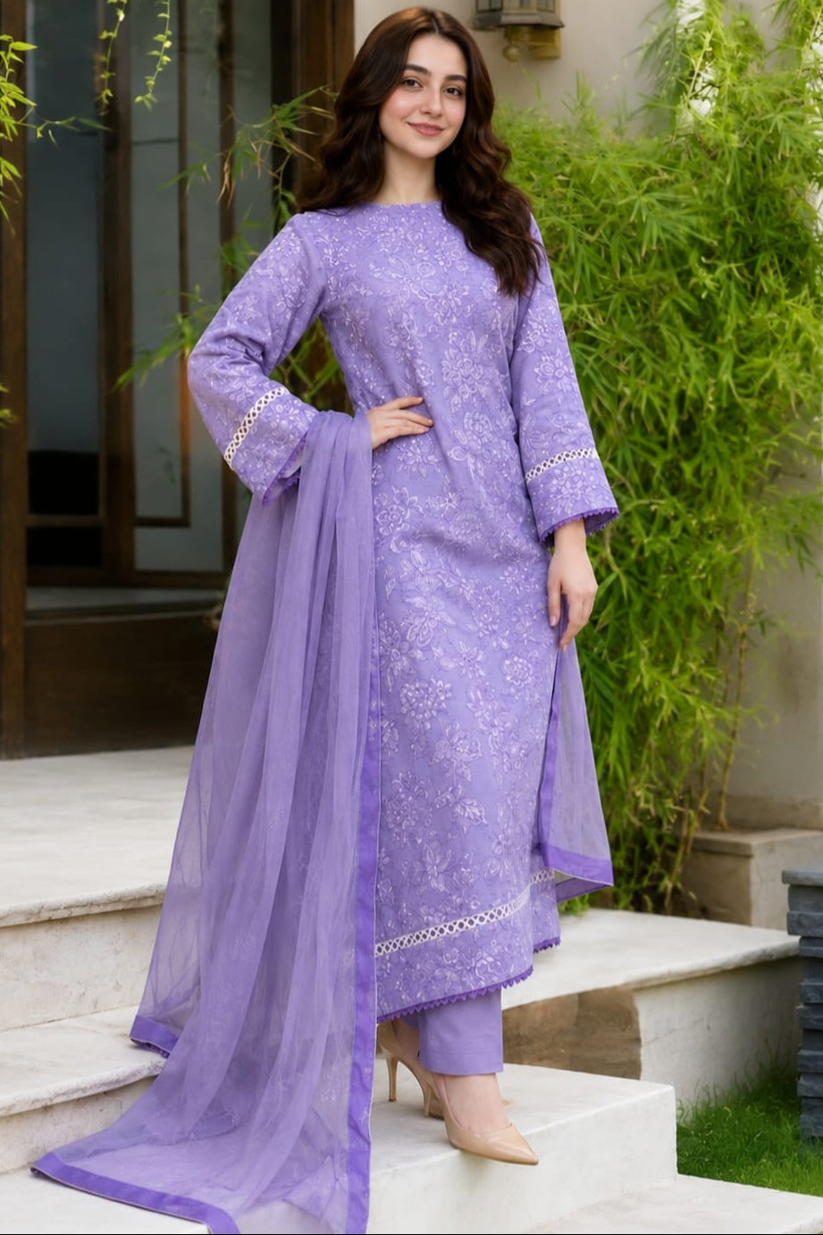 SR-BR2575 Unstitched Embroidered Lawn Suit 3pc With Bamber Chiffon Embroidered Dupatta