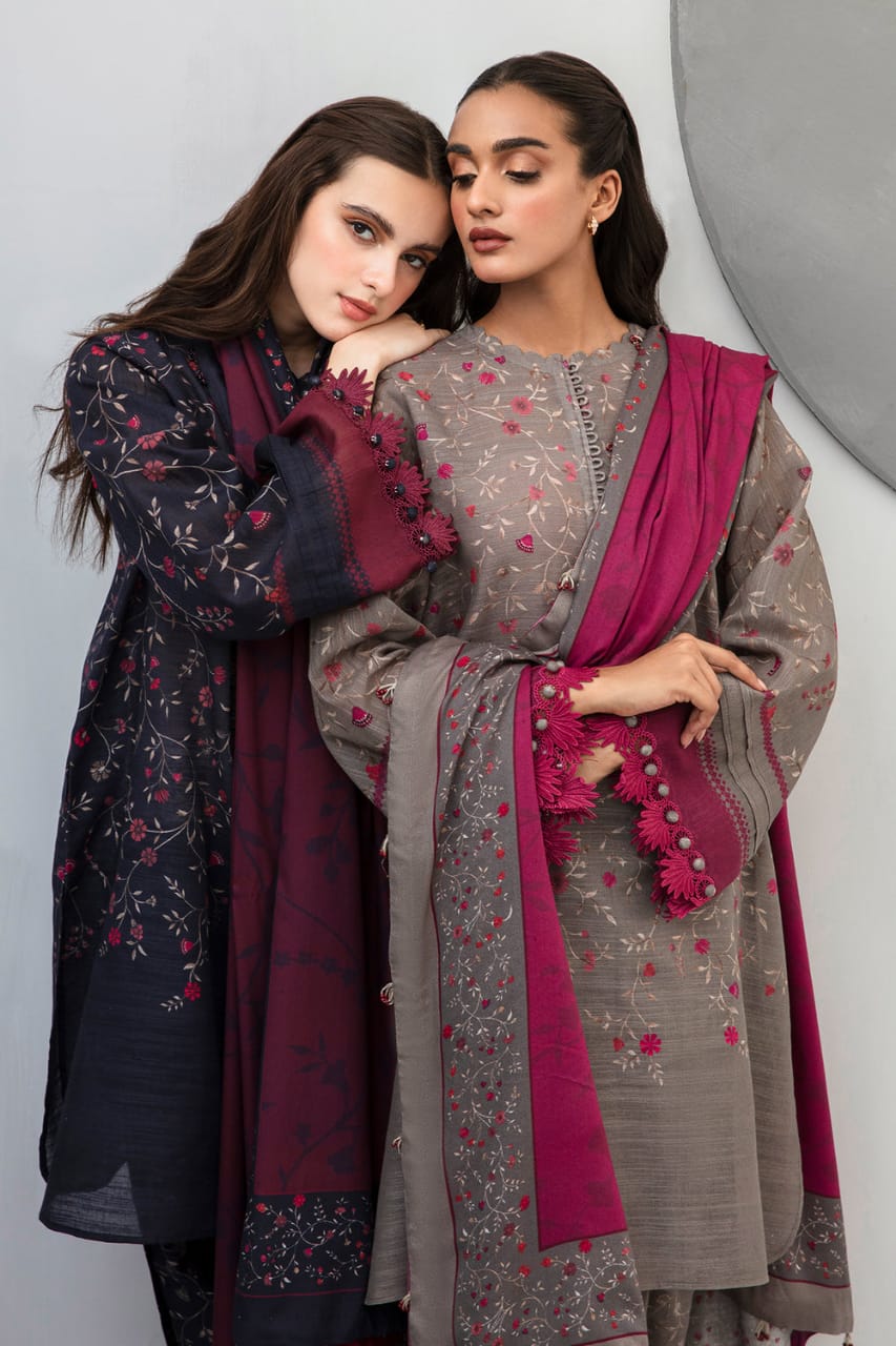 SR-BQ406 Digital Printed Khaddar 3Pc Suit With Digital Printed Khaddar Dupatta