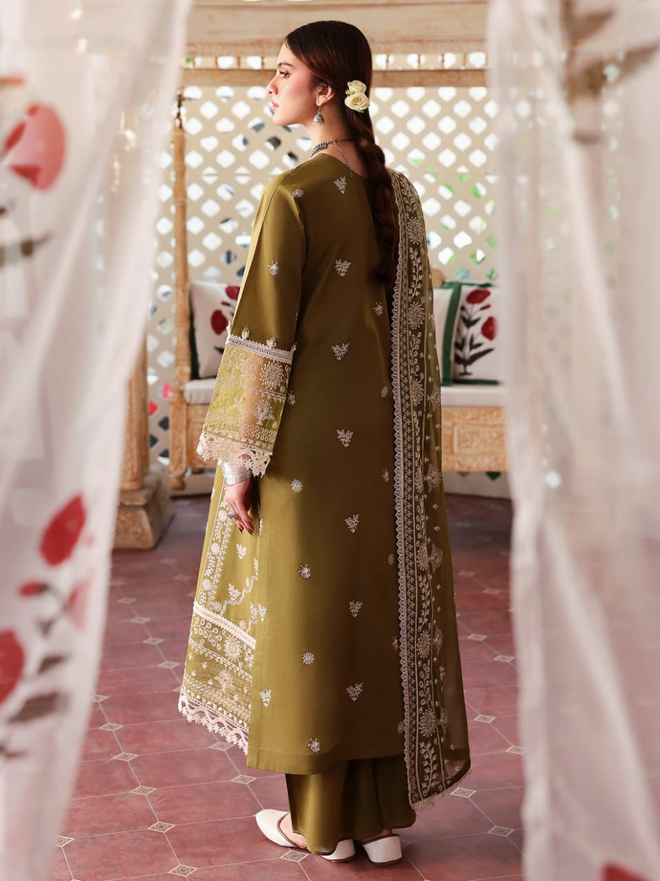 SR-MR590 Unstitched Heavy Embroidered Dhanak Suit With Embroidered Dhanak Shawl
