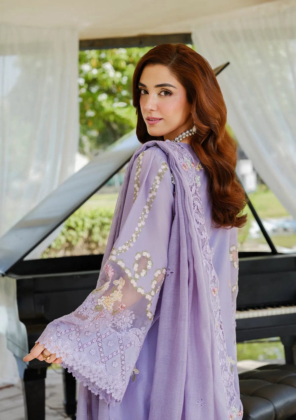 SR-EL2715 Lawn Unstitched Embroidered 3pc Suit With Cotton Net Embroidered Dupatta