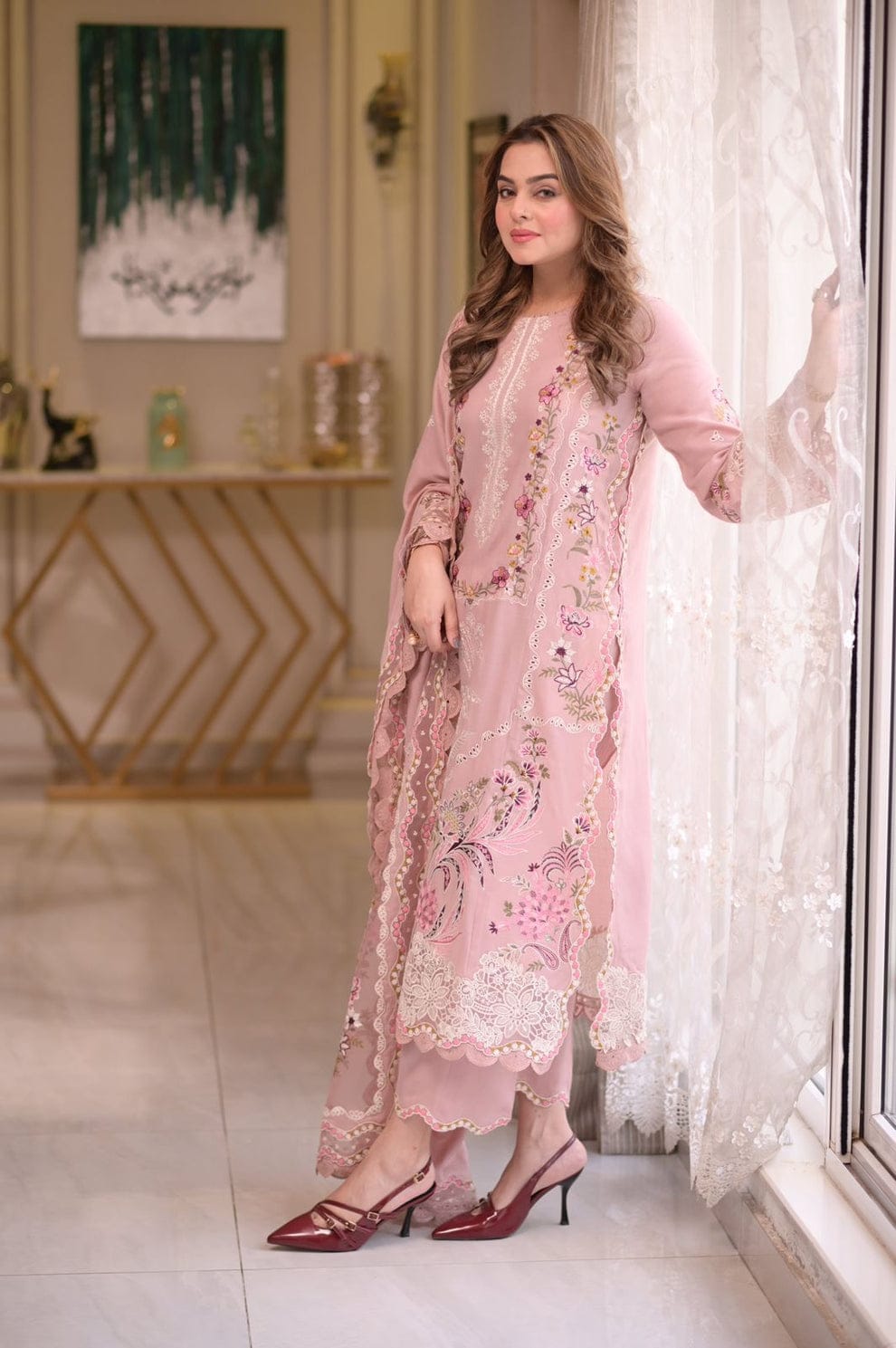 SR-AS2735 Lawn Unstitched Embroidered 3pc Suit With Lawn Embroidered Dupatta