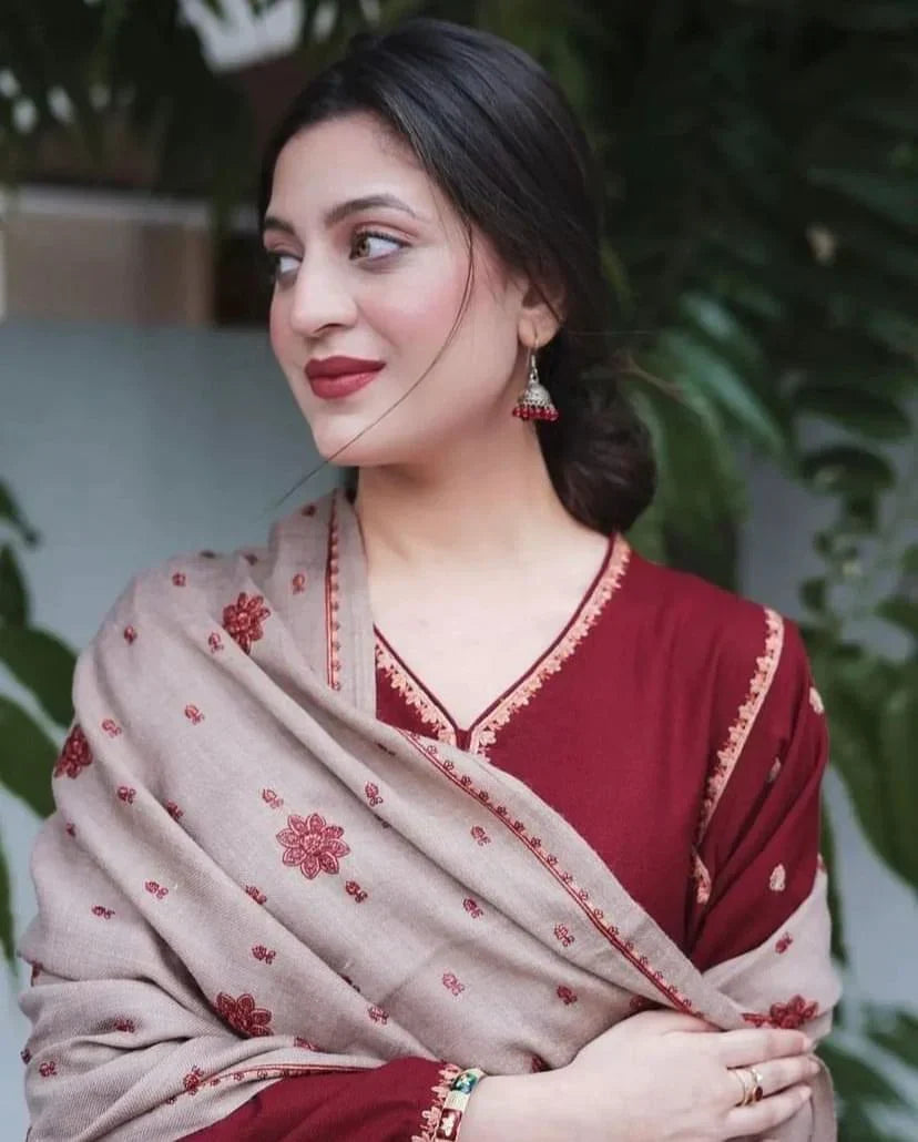 SR-BR1110 Unstitched Heavy Embroidered Dhanak Suit Embroidered Dhanak Shawl