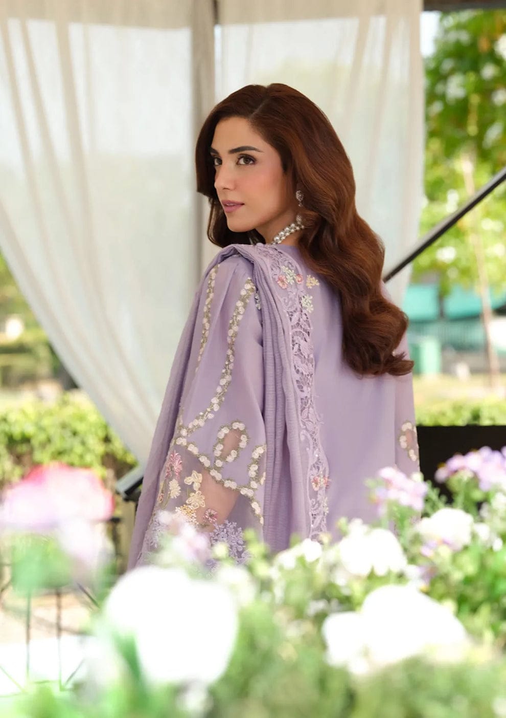 SR-EL2715 Lawn Unstitched Embroidered 3pc Suit With Cotton Net Embroidered Dupatta