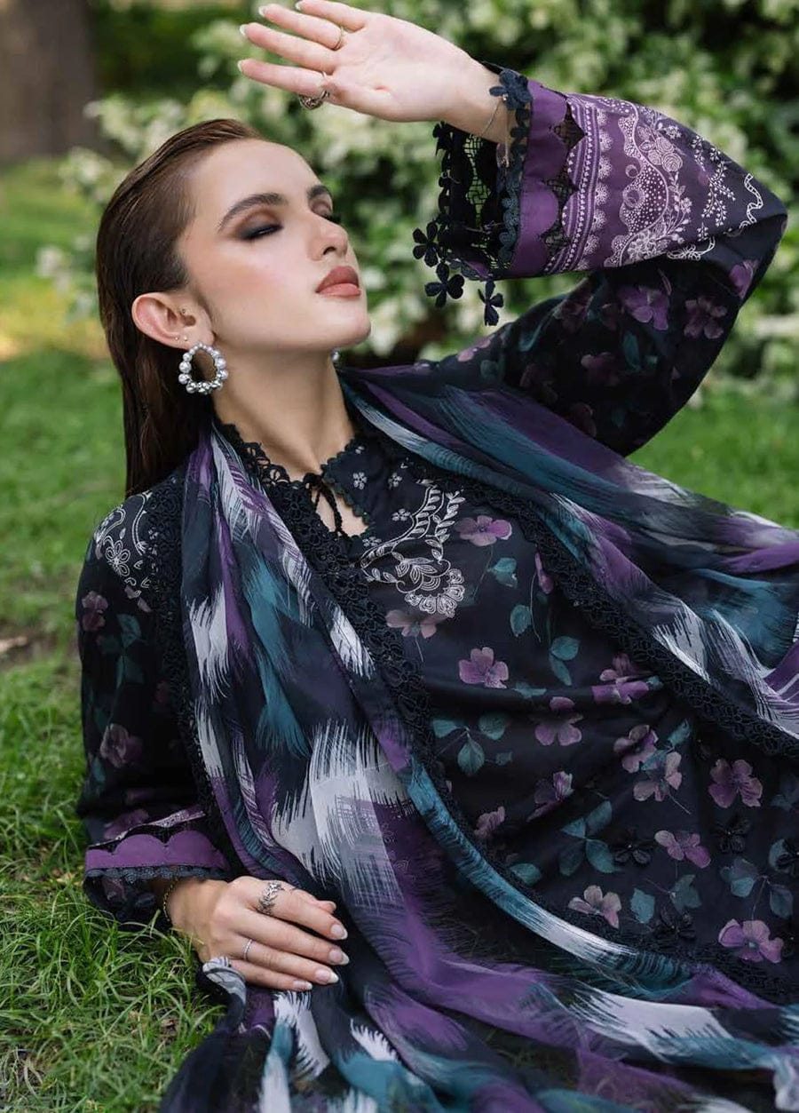 SR-BQ32 Digital Printed Khaddar Suit 3pc with Khaddar Digital Printed Dupatta & Embroidered Patches