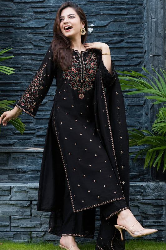 HIGHLY RECOMMENDED Unstitched Fully Embroidered Lawn Suit With Embroidered Bamber Chiffon Dupatta