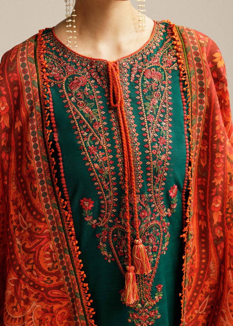 SR-MB525 Lawn Embroidered Suit With Digital Printed Lawn Dupatta