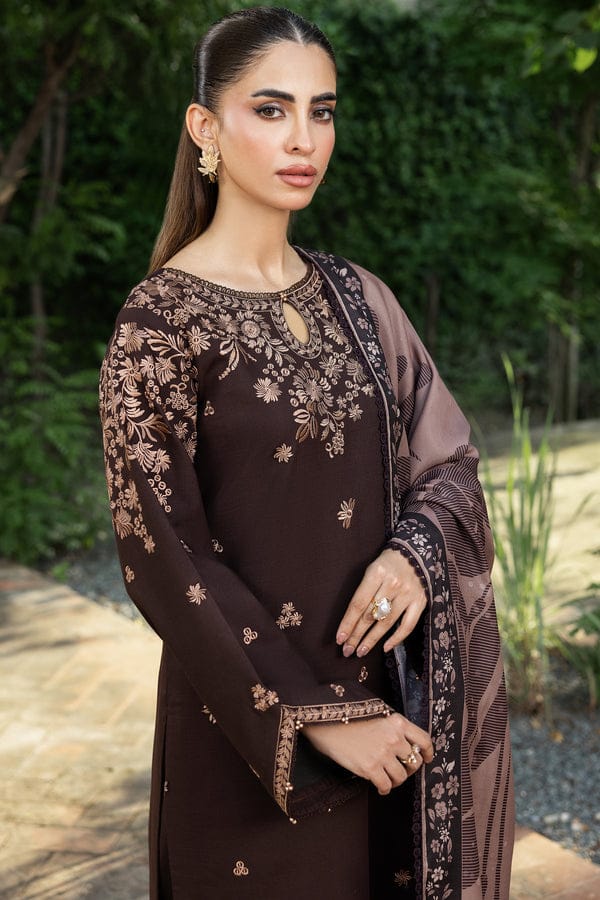 SR-BQ140 Dhanak Embroidered Suit With Digital Printed Wool Shawl
