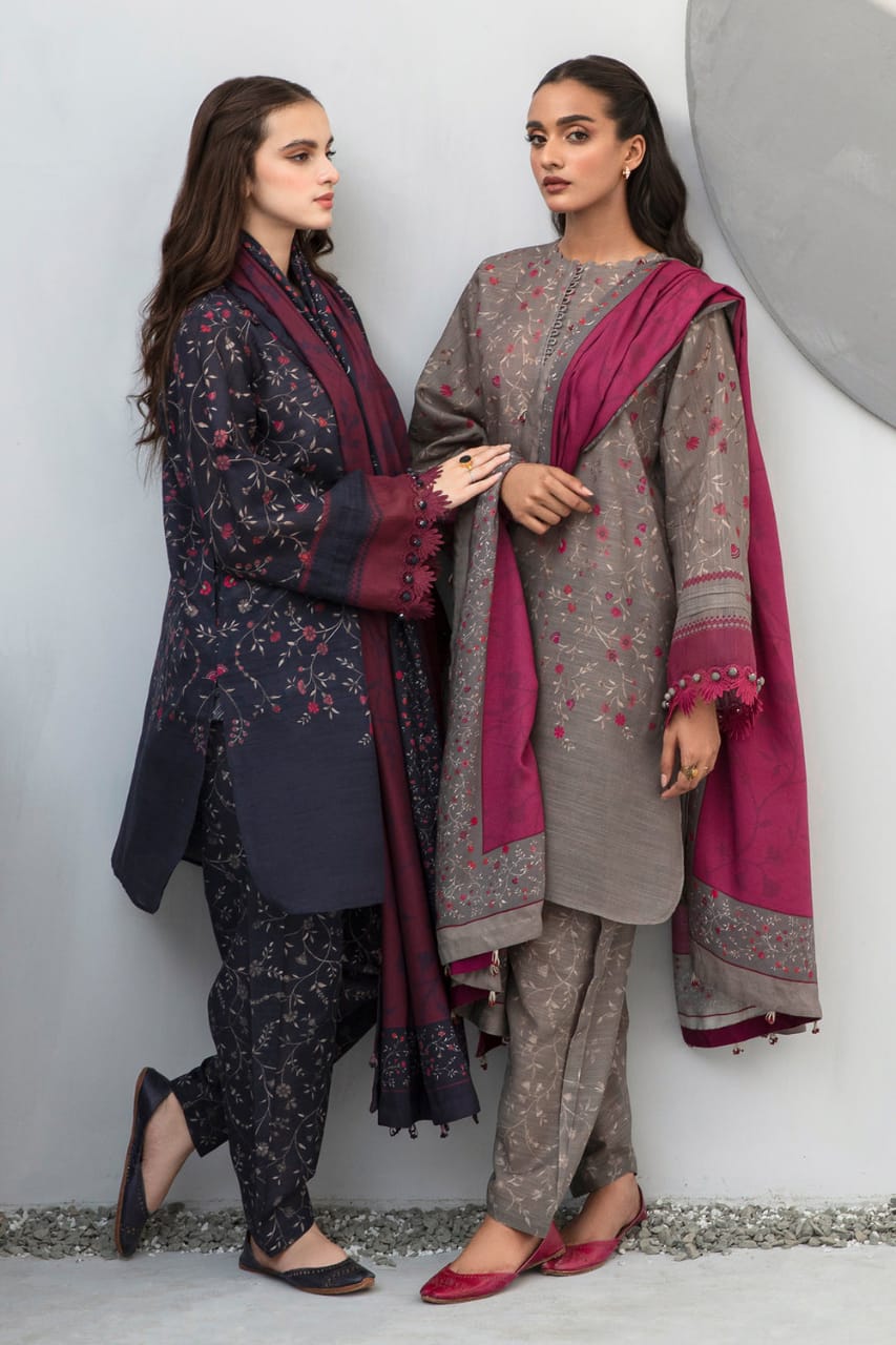 SR-BQ405 Digital Printed Khaddar 3Pc Suit With Digital Printed Khaddar Dupatta