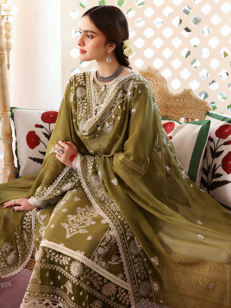SR-MR590 Unstitched Heavy Embroidered Dhanak Suit With Embroidered Dhanak Shawl