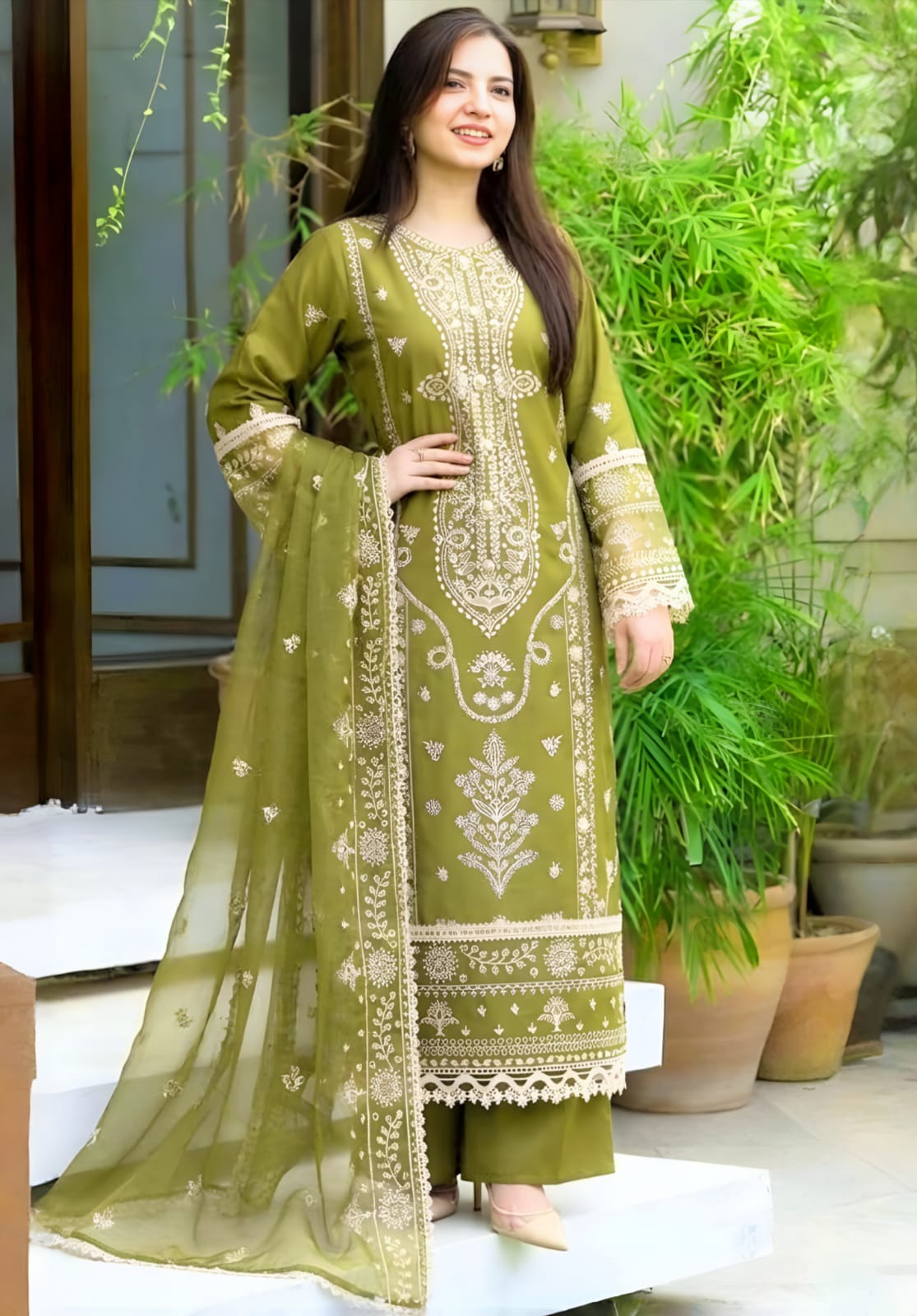 SR-590 Unstitched Heavy Embroidered Lawn Suit With Embroidered Bamber Chiffon Dupatta