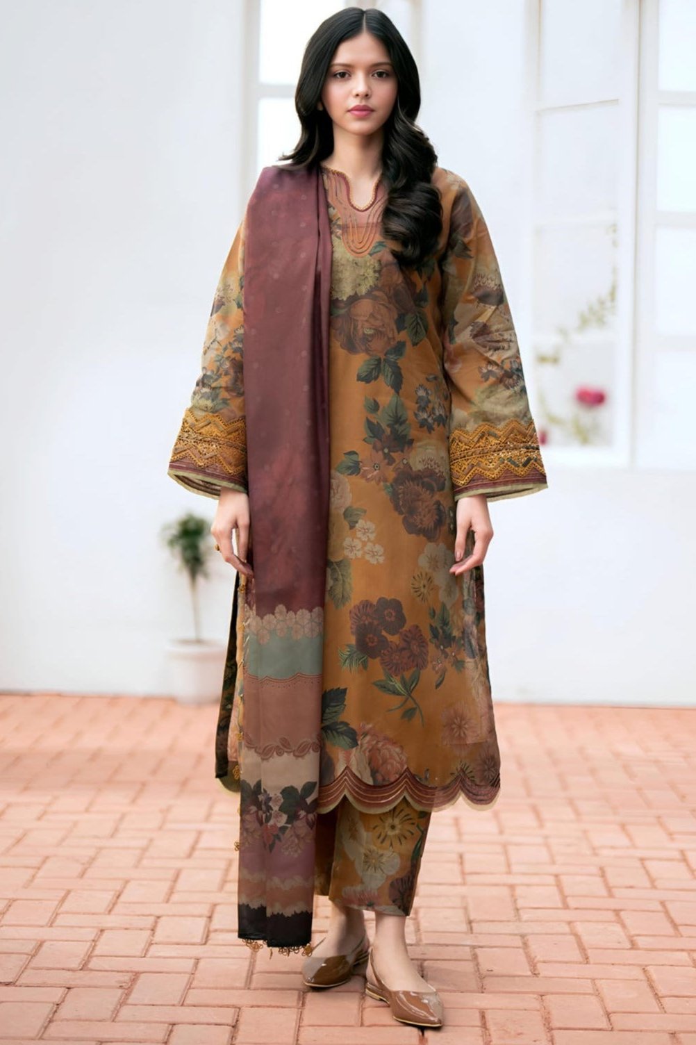 SR-BQ01 Digital Printed Khaddar Suit 3pc with Khaddar Digital Printed Dupatta & Embroidered Patches