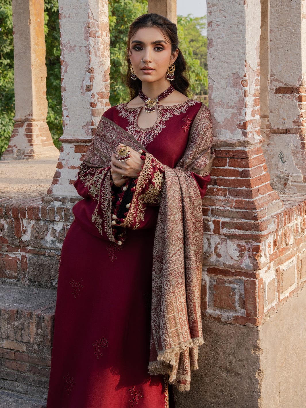 IZ-88333 Unstitched Fully Embroided Lawn Suit With Cotton Lawn Digital Printed Dupatta