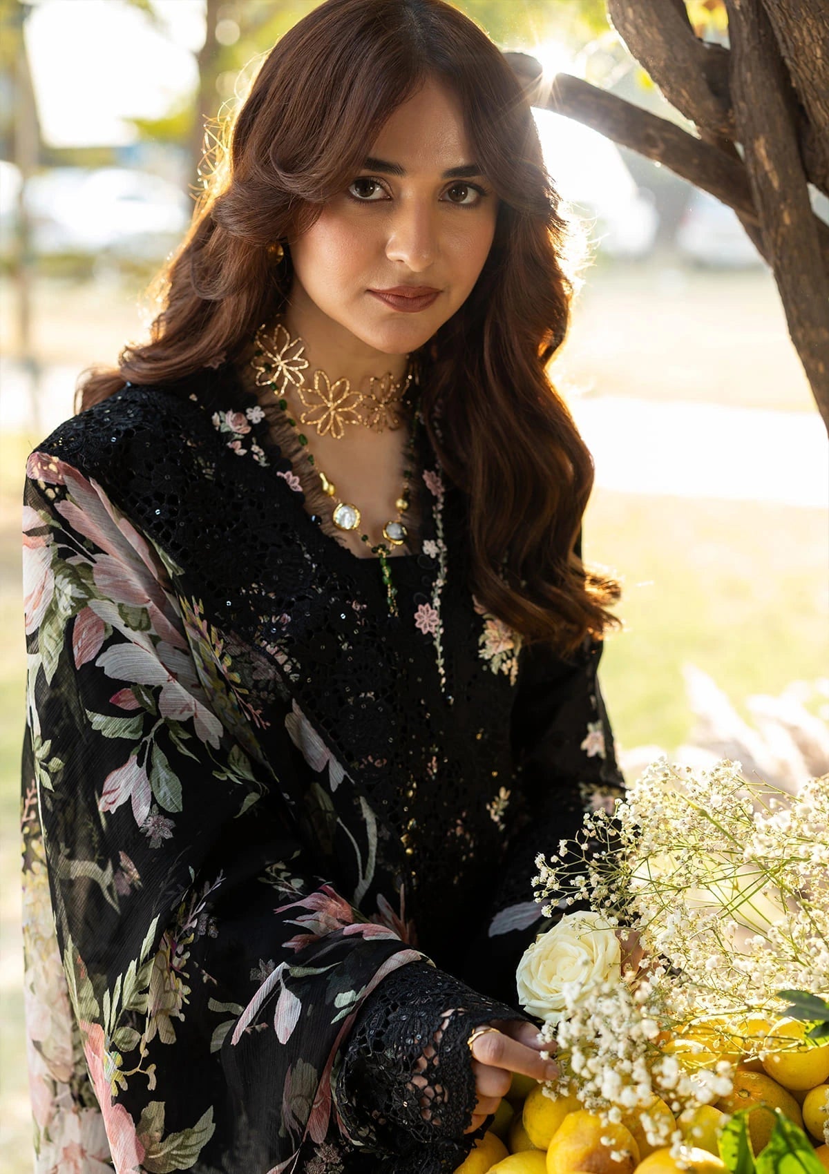 ELAF-3PC LAWN CHIKAN EMBROIDERED SHIRT WITH CHIFFON PRINTED EMB DUPATTA AND TROUSER-BIC-4811