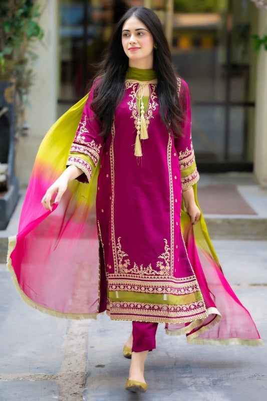 Lawn Embroided 3pc Suit With Bamber Chiffon Dupatta