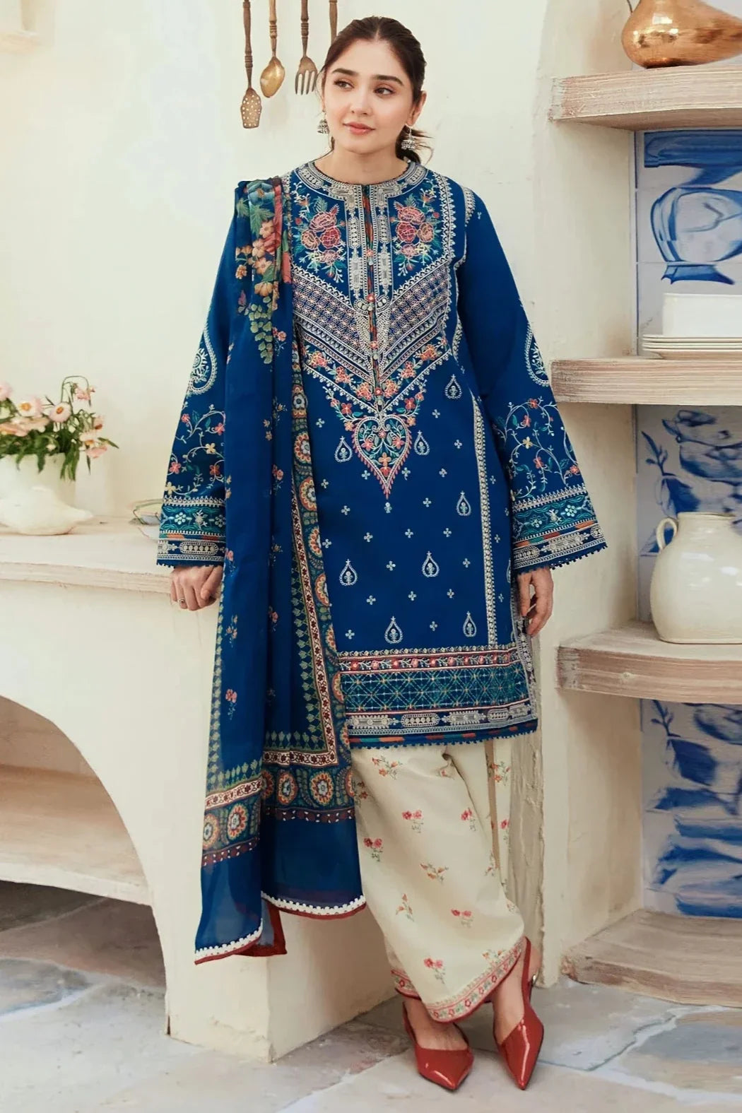 SR-ZS50 Unstitched Fully Embroided Lawn Suit With Cotton Lawn Digital Printed Dupatta