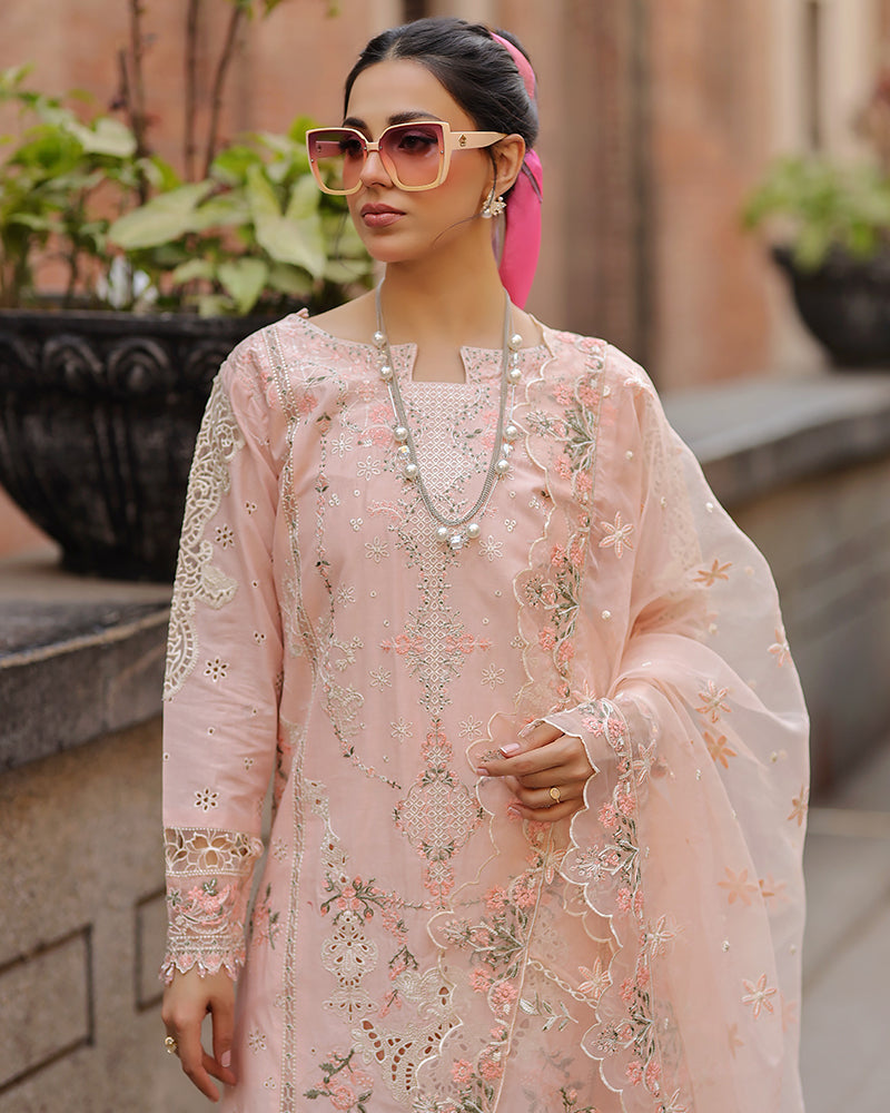 QALAMQAR-3PC LAWN CHIKAN EMBROIDERED SHIRT WITH KHADDI NET EMB DUPATTA AND TROUSER-BIC-4718