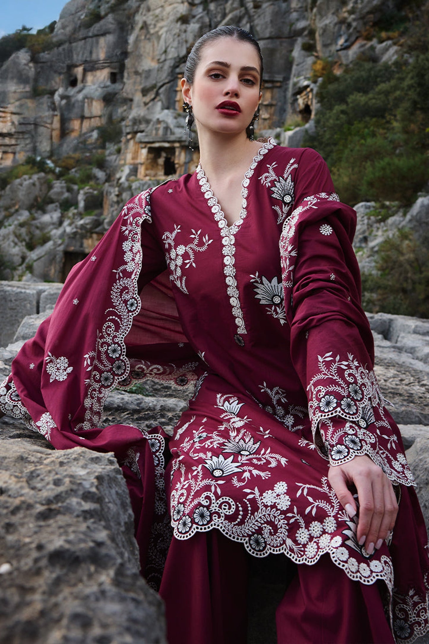 IMAGE-3PC LAWN EMBROIDERED SHIRT WITH KHADDI NET EMBROIDERED DUPATTA AND EMB TROUSER-BIC-4545