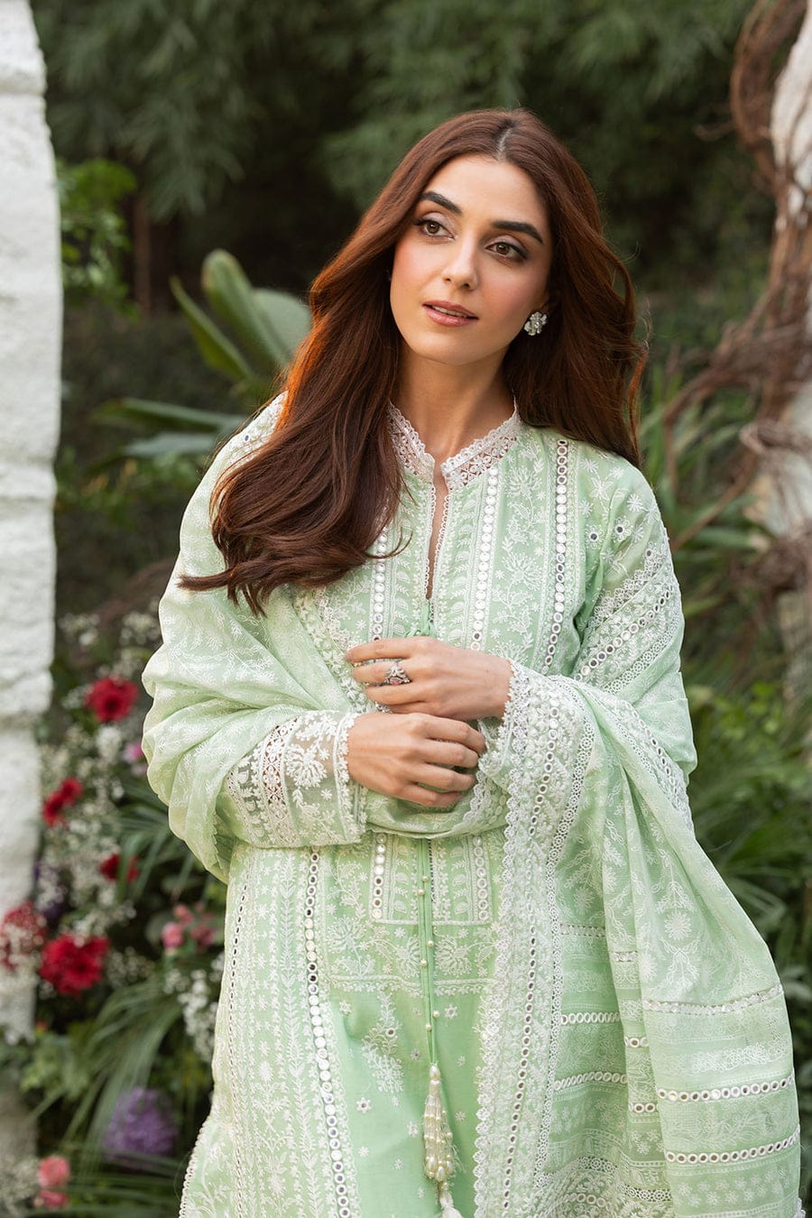 SR-SN2675 Unstitched Fully Embroidered Lawn Suit With Embroidered Organza Dupatta