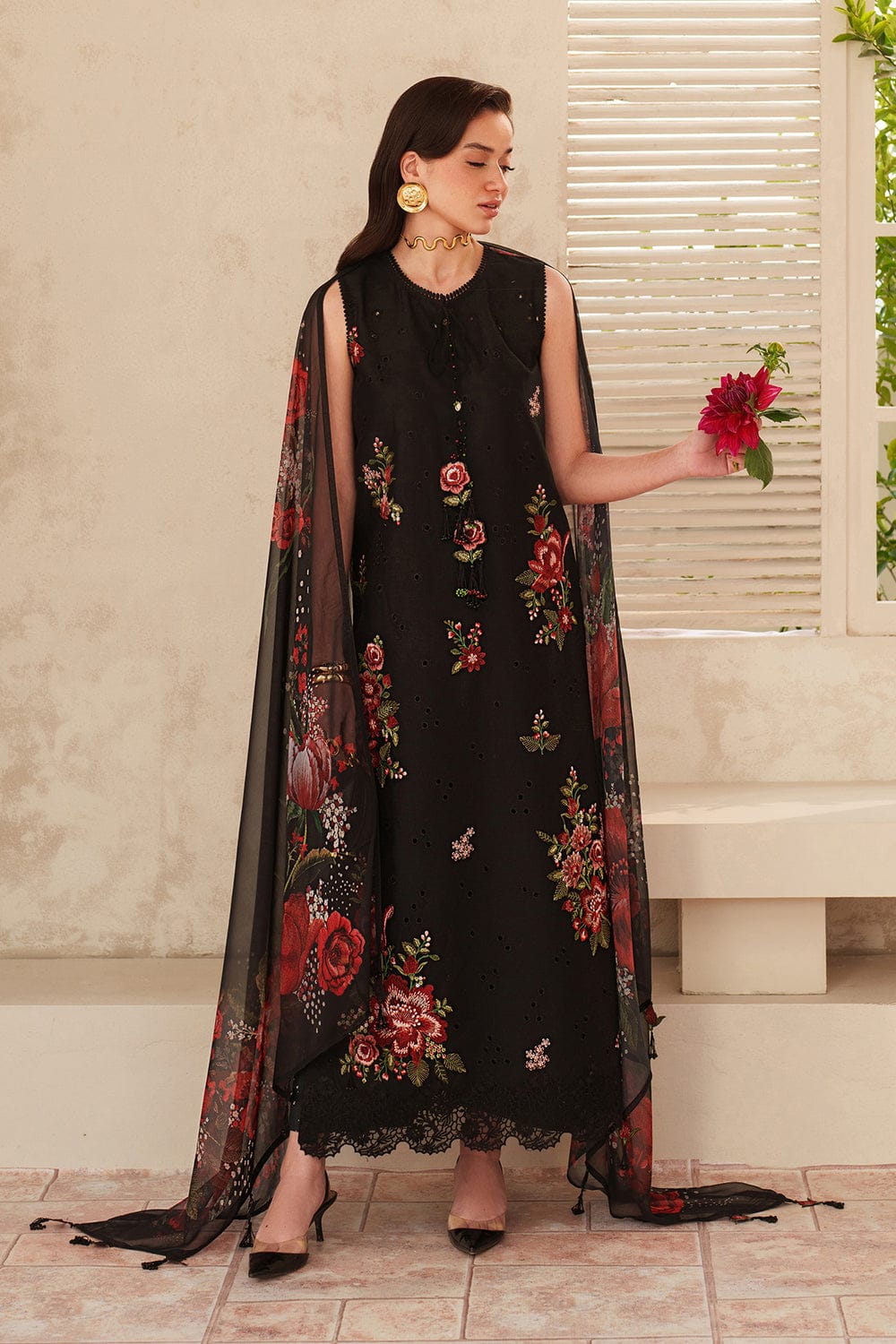 SR-BQ209 Unstitched Digital Printed Lawn Suit 3pc With Digital Printed Lawn Dupatta
