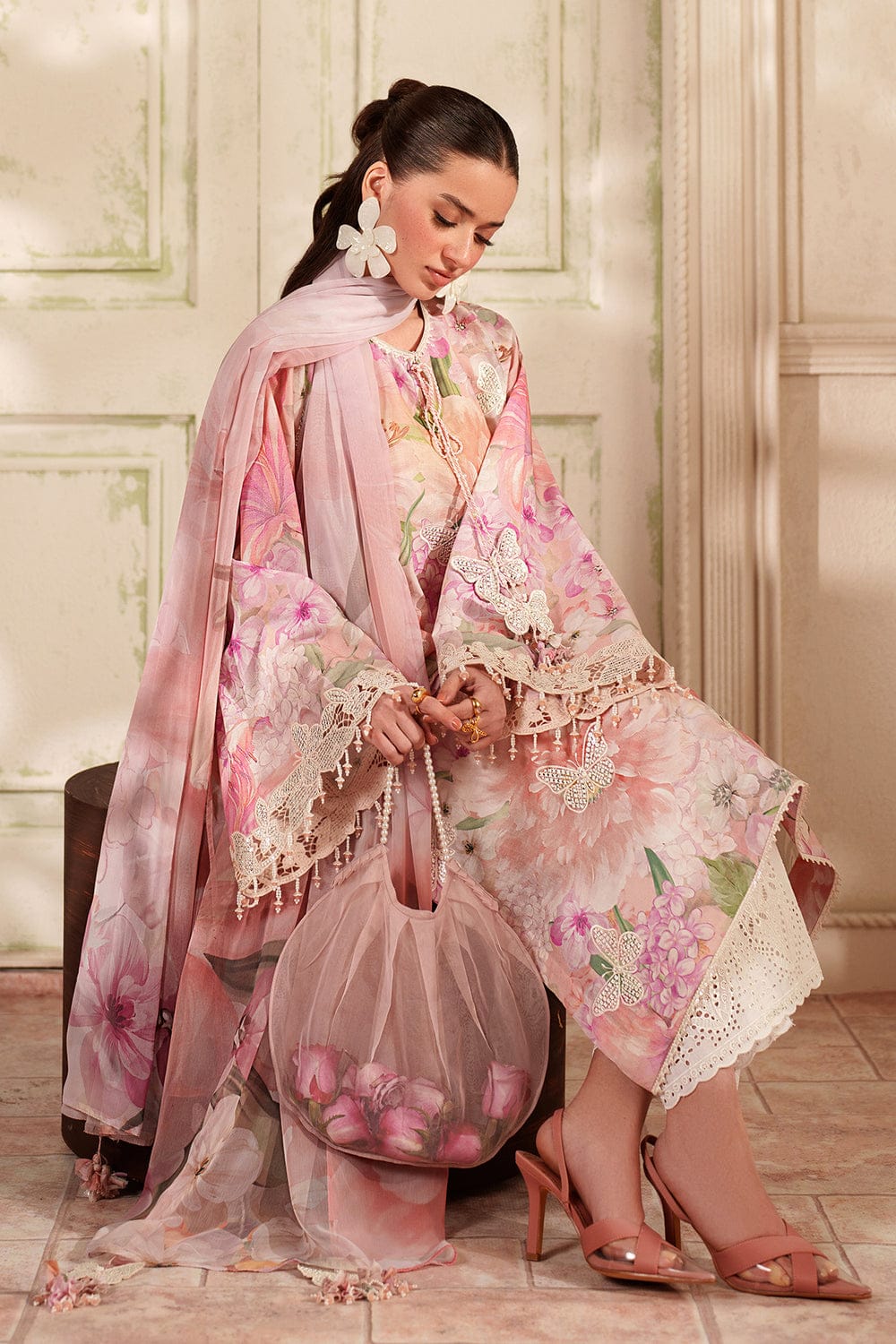SR-BQ208 Unstitched Digital Printed Lawn Suit 3pc With Digital Printed Lawn Dupatta