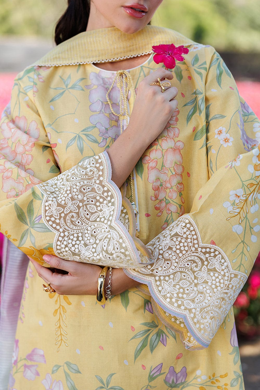 SR-JZ205 Unstitched Digital Printed Lawn Suit 3pc With Digital Printed Lawn Dupatta