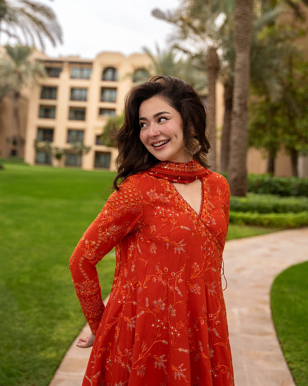 SR-FS1005 Lawn Unstitched Frock Fully Embroidered 3pc Suit With Cotton Lawn Printed & Embroided Dupatta