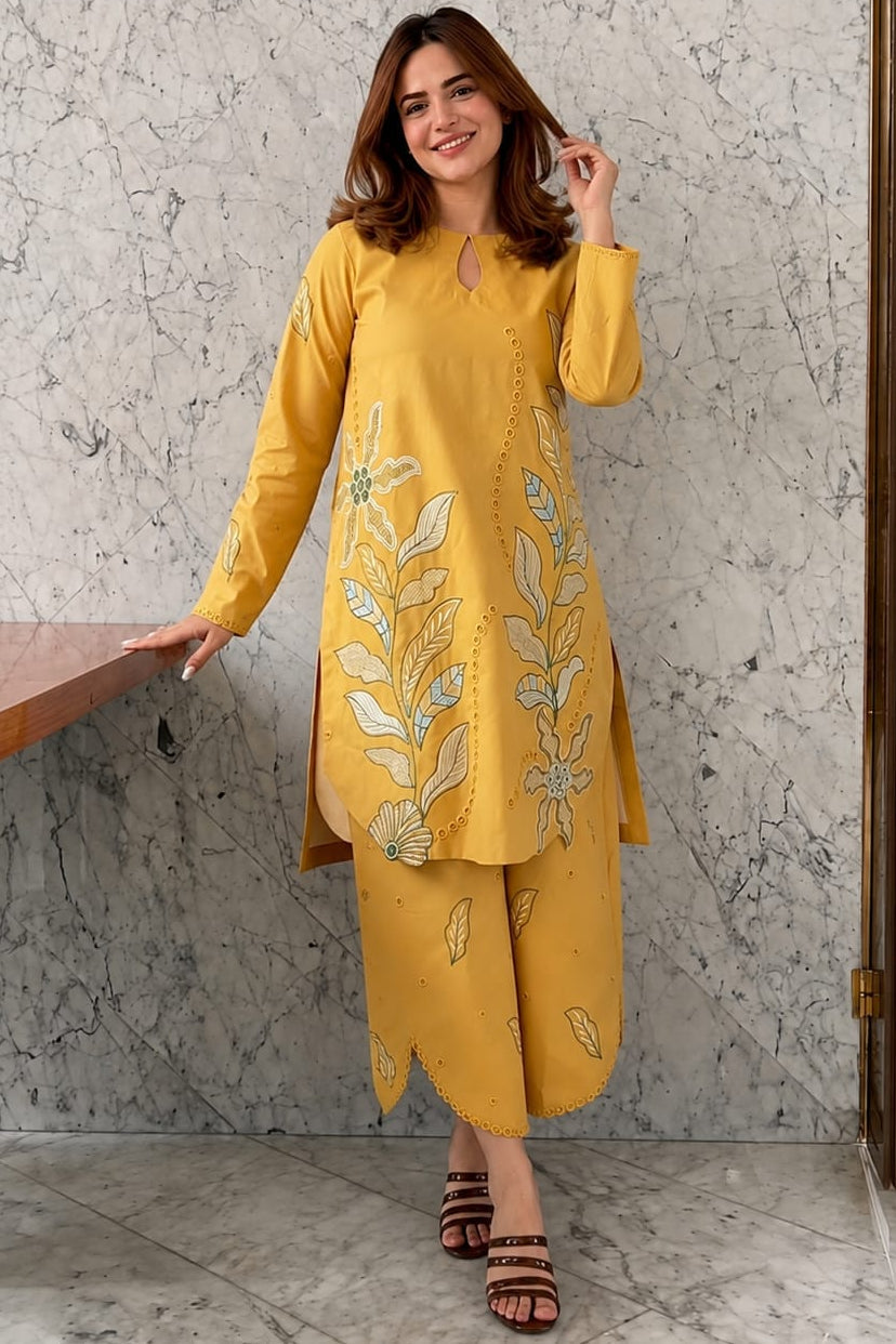 SR-MB2840 Lawn Fully Embroidered 2pc Embroidered Trouser as well