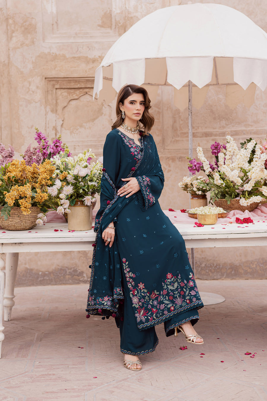 SR-BT4100 Lawn Unstitched Sequence Embroidered 3pc Suit With Bamber Chiffon Fully Embroidered Dupatta