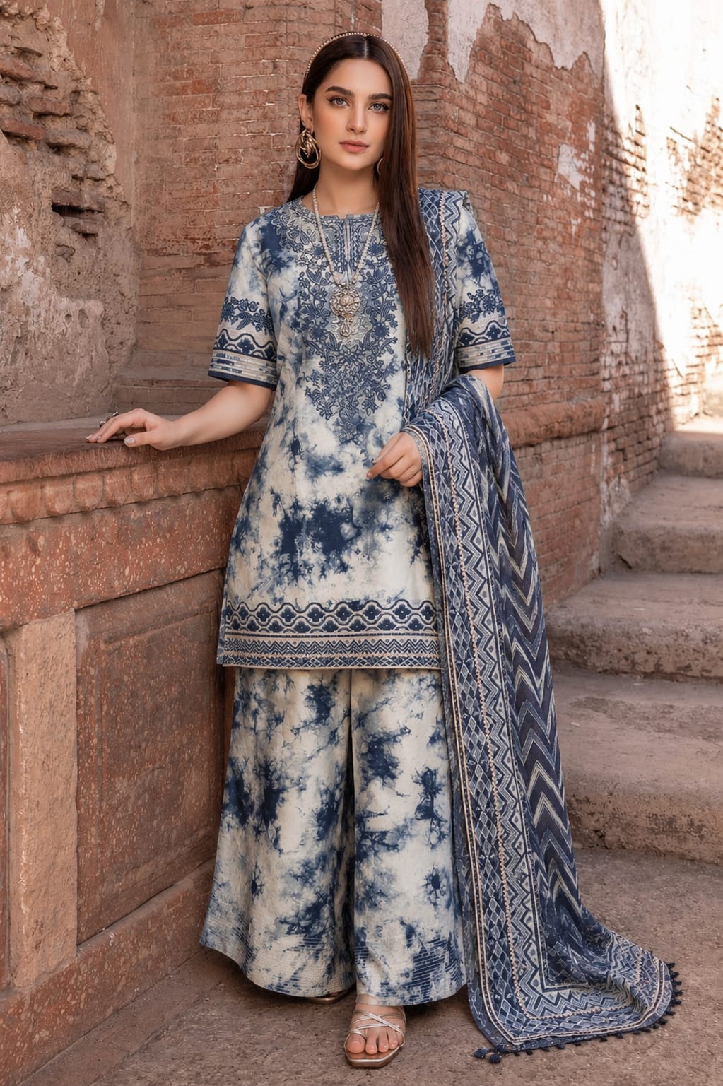 SR-500 Unstitched Digital Printed Lawn Suit 3pc With Digital Printed Lawn Dupatta