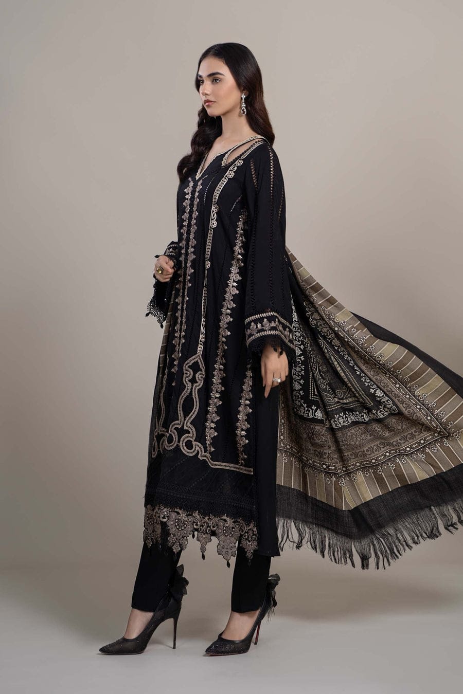 SR-49 Unstitched Embroidered Dhanak Suit With Embroidered Dhanak Shawl