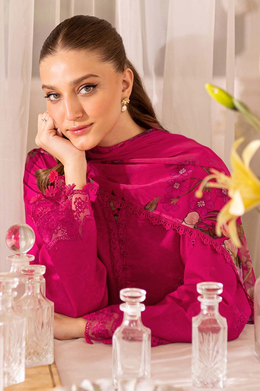 SR-FR2725 Lawn Unstitched Embroidered 3pc Suit With Digital Printed Cotton Lawn Dupatta
