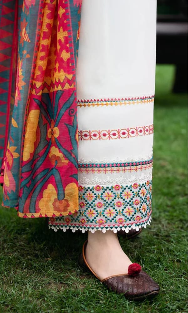 SR-SP2575 Unstitched Fully Embroidered Lawn Suit With Digital Printed Monar Dupatta