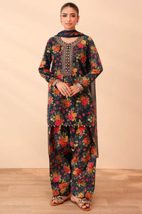 SR-BQ40 Digital Printed Khaddar Suit 3pc with Khaddar Digital Printed Dupatta & Embroidered Patches