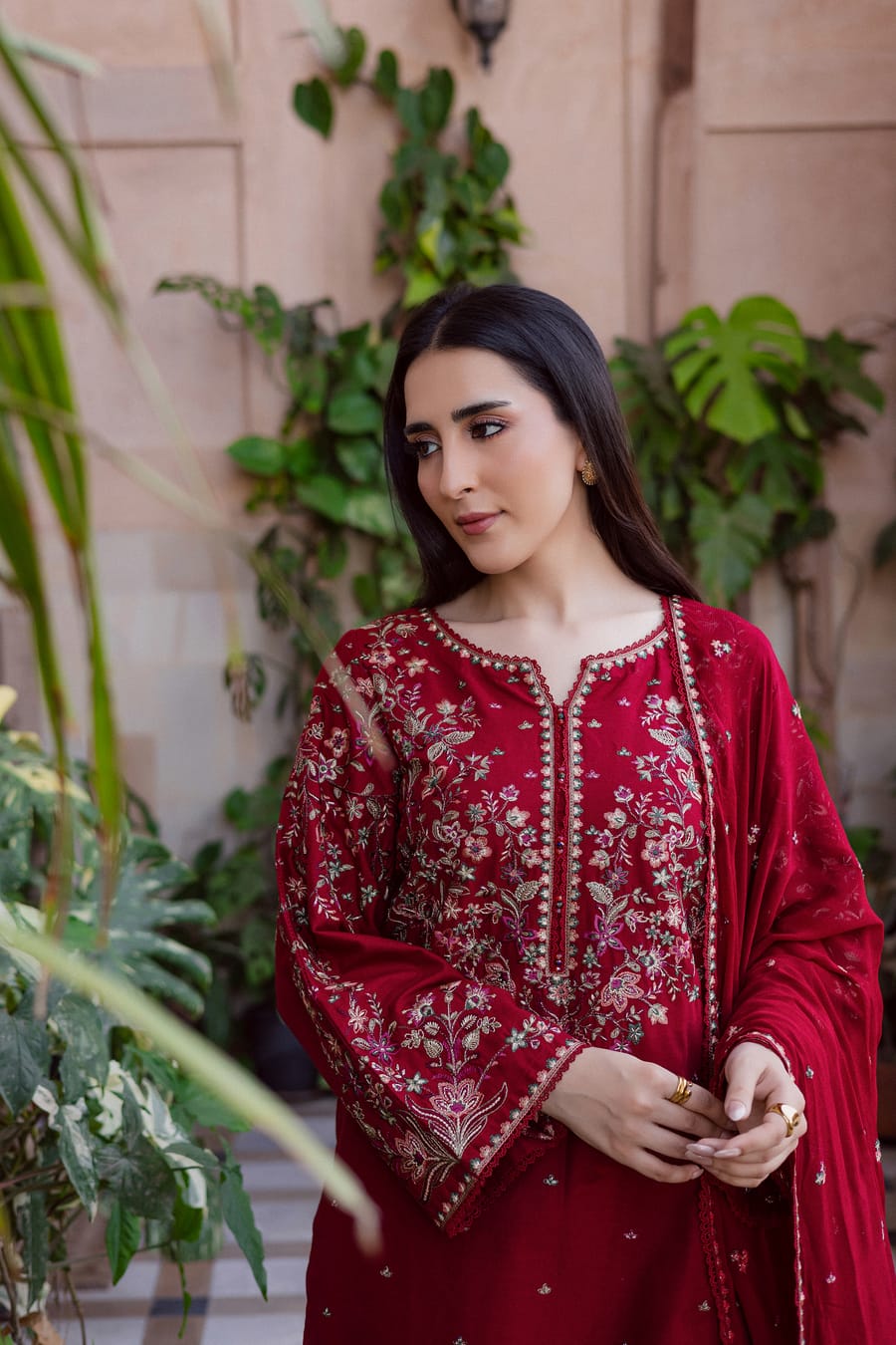 SR-BT2700 Unstitched Fully Embroidered Lawn Suit With Embroidered Bamber Chiffon Dupatta