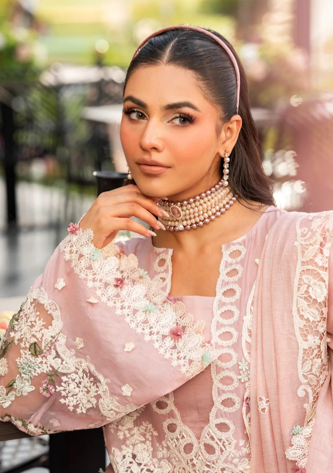 SR-EL2710 Lawn Unstitched Embroidered 3pc Suit With Cotton Net Embroidered Dupatta