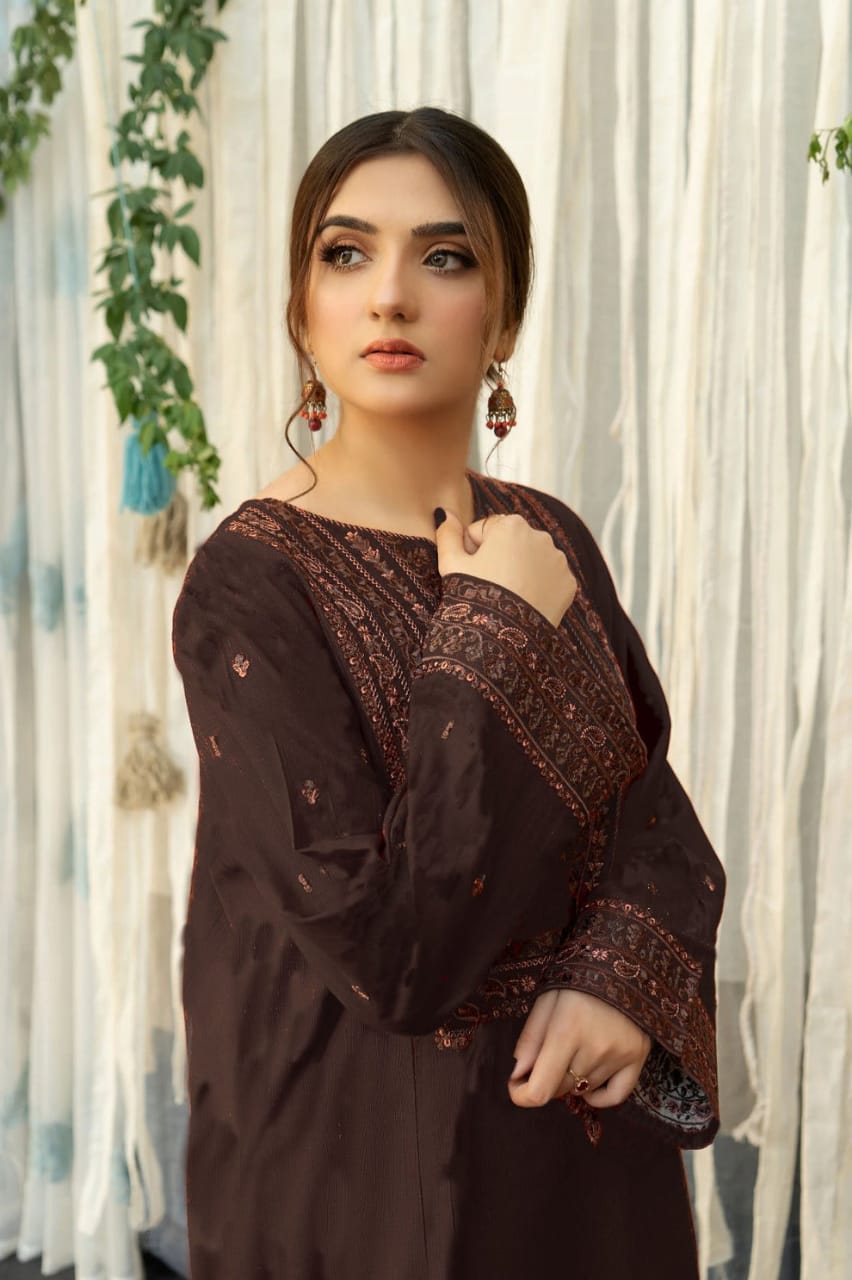 SR-845(B) Dhanak Embroidered Suit With Digital Printed Wool Shawl