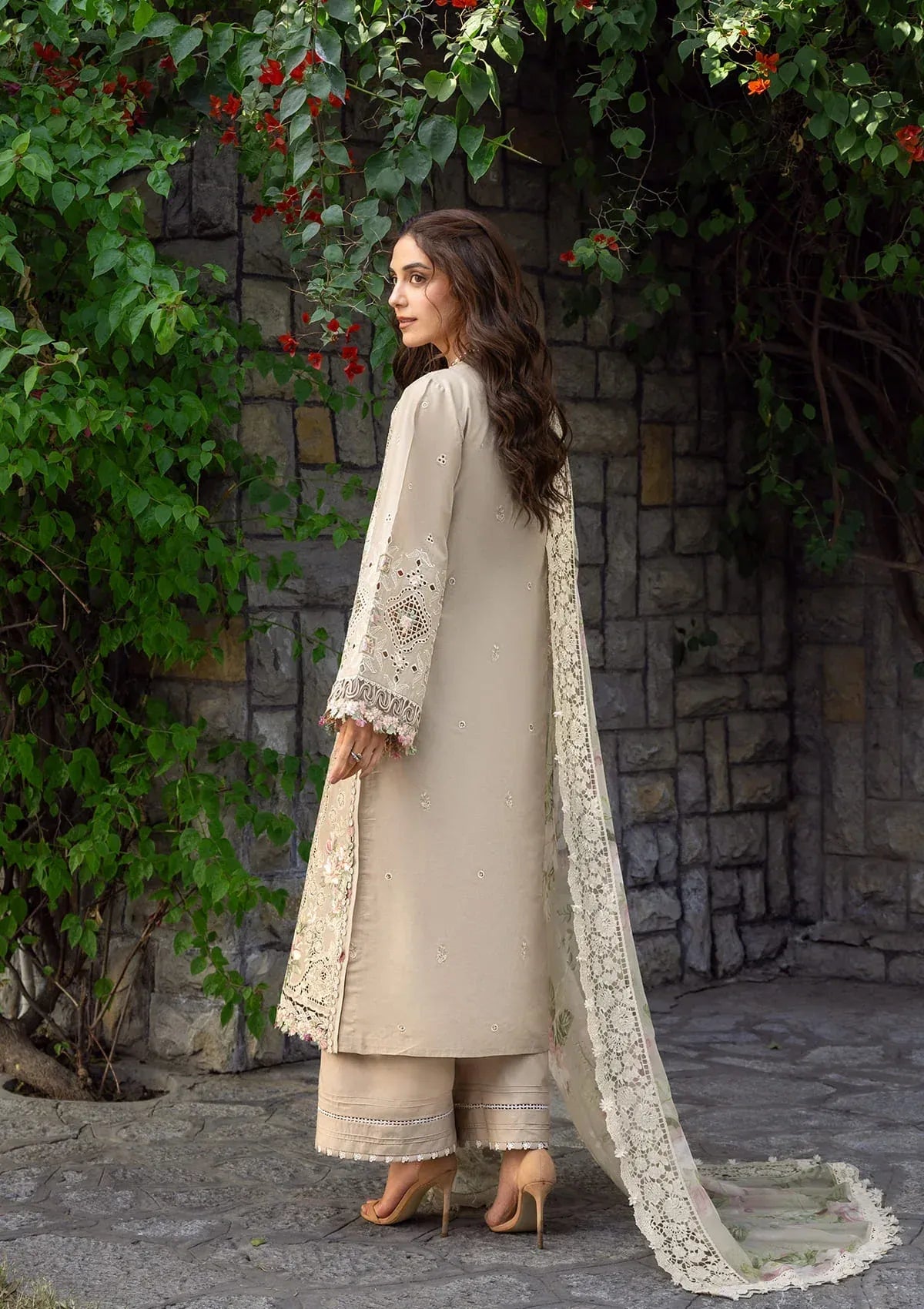 ELAF-3PC LAWN EMBROIDERED SHIRT WITH CHIFFON PRINTED EMBROIDERED DUPATTA AND TROUSER-BIC-4808