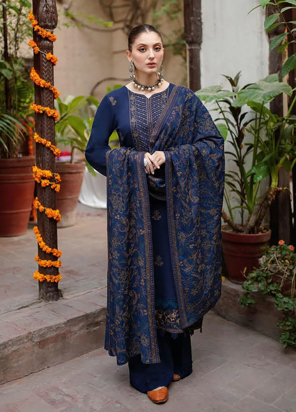 SR-MB605 Unstitched Embroidered Dhanak Wool Suit With Embroidered Dhanak Shawl