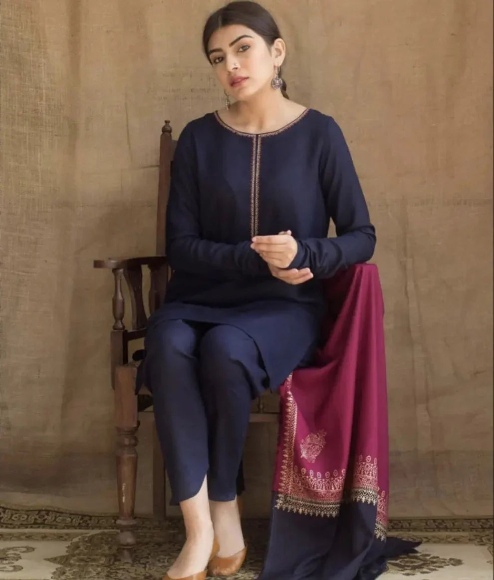 SR-AG1115 Unstitched Dhanak Marina Suit With Wool Shawl