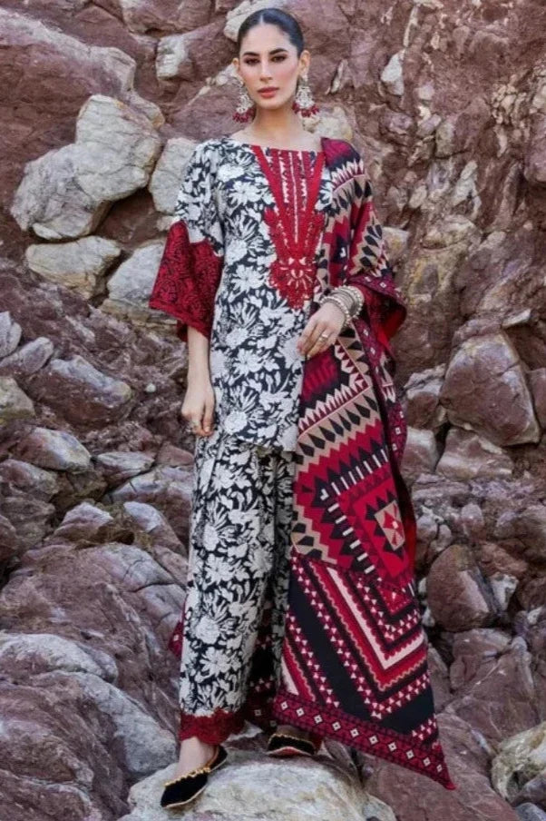 SR-MB34 Khaddar 3pc Digital Printed Suit With Digital Printed Khaddar Dupatta & Embroidered Patches
